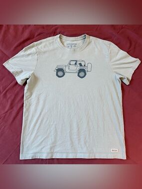 Life Is Good Jeep with Dog Men’s T-Shirt - Pale Blue